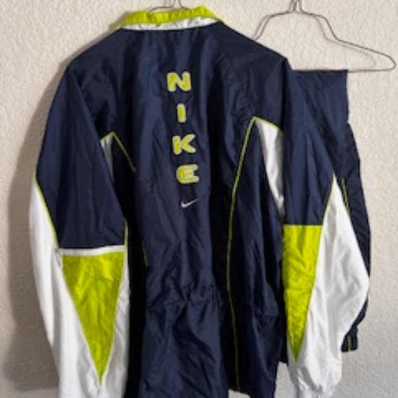 Vintage Nike Tracksuit - Picture 2 of 7